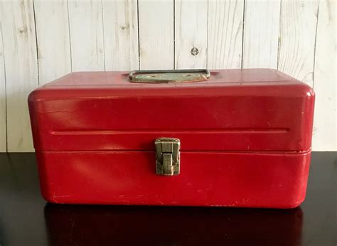 vintage old pal metal tackle box|vintage tackle boxes full.